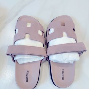 BRAND NEW HERMES CHYPRE ROSE PORCELAIN SANDAL PINK COMFORT SUEDE